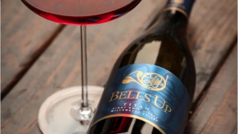 Winery Reflections Says 2018 Titan Pinot Noir is “Alluring and Approachable”